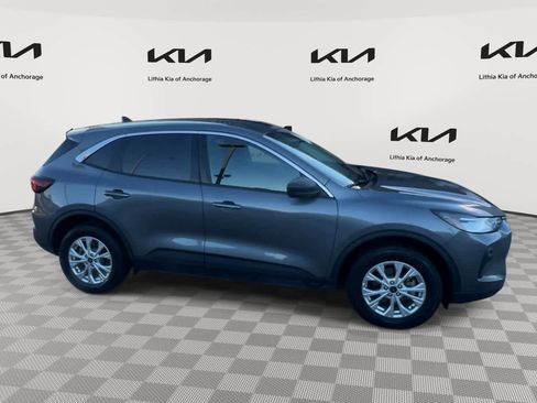 Used 2024 Ford Escape Active image 9