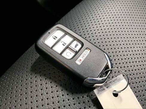 Used 2023 Honda Passport EX-L image 17