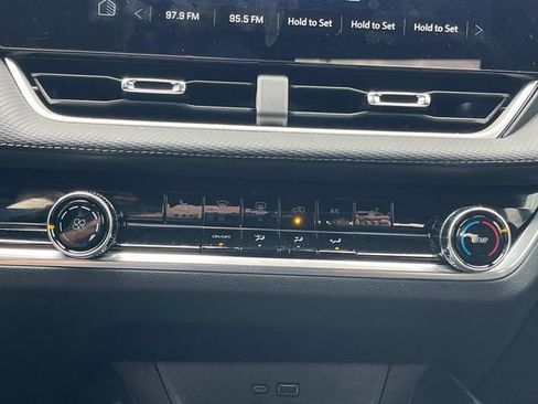 Certified 2026 Chevrolet Equinox LT image 32