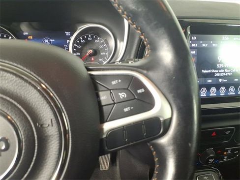 Certified 2020 Jeep Compass Limited image 27