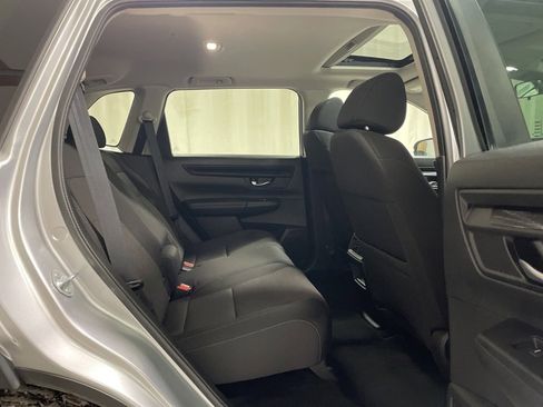 Used 2024 Honda CR-V EX image 10