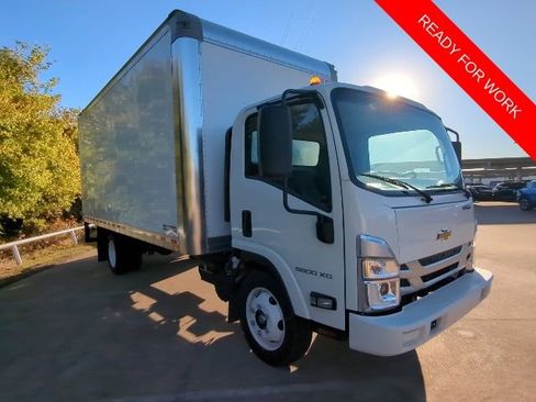 New 2025 Chevrolet Low Cab Forward 5500XG image 1