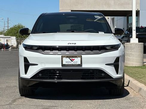 New 2025 Jeep Wagoneer S Launch Edition AWD/4WD image 13