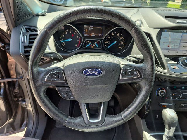 Used 2017 Ford Escape Titanium FWD image 12