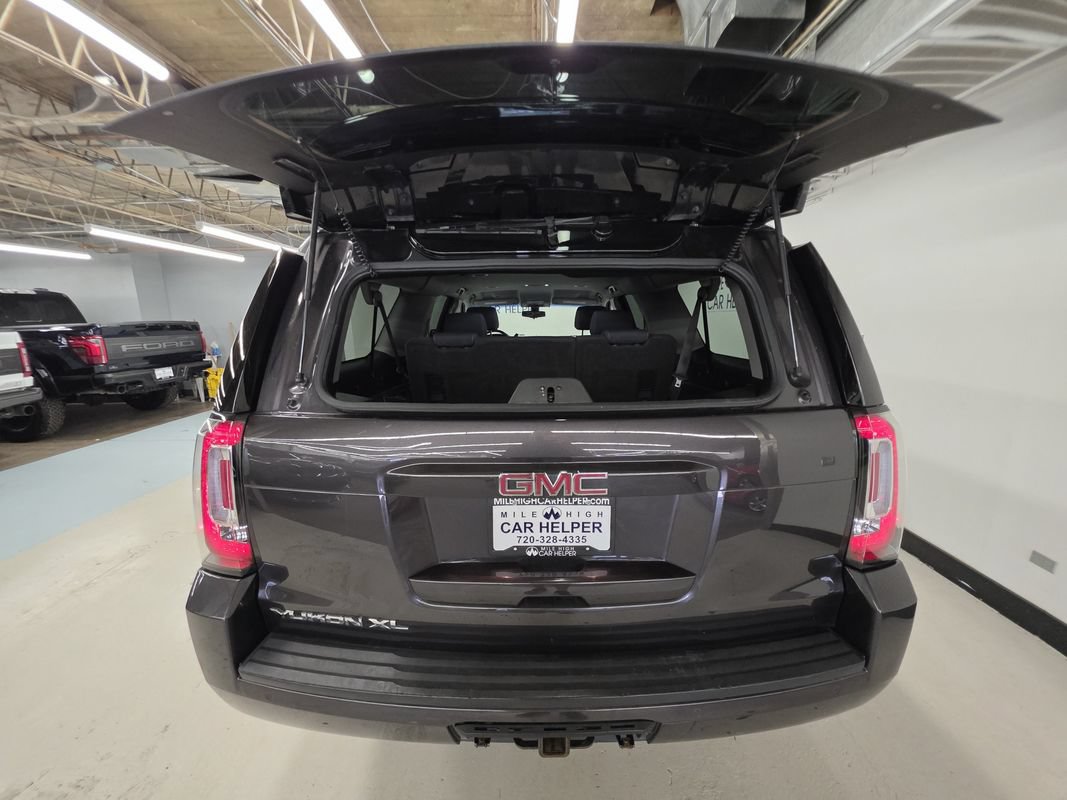 Used 2017 GMC Yukon XL SLE AWD/4WD image 25