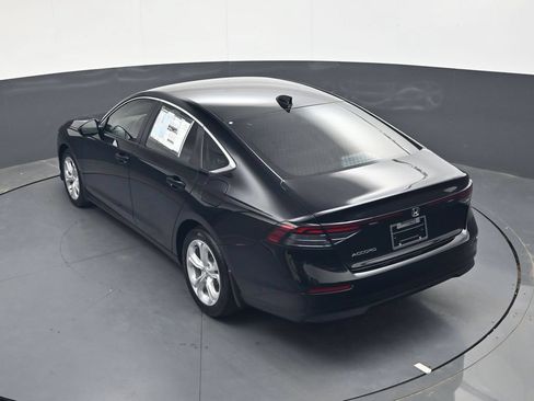 Certified 2026 Honda Accord LX image 22