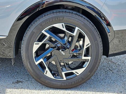 Certified 2024 Kia Sportage SX image 13