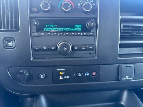 Used 2024 Chevrolet Express 2500 Work Van image 12
