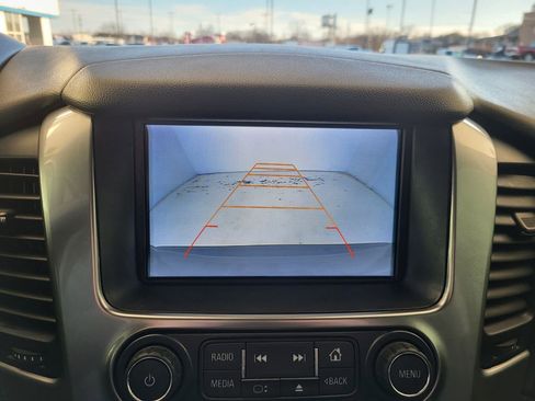 Used 2017 Chevrolet Tahoe LT image 12