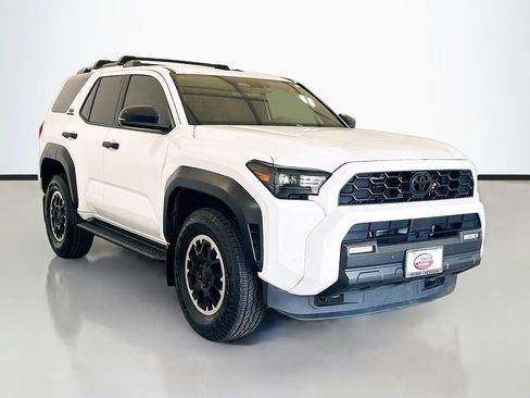 Used 2025 Toyota 4Runner TRD Off-Road AWD/4WD image 3