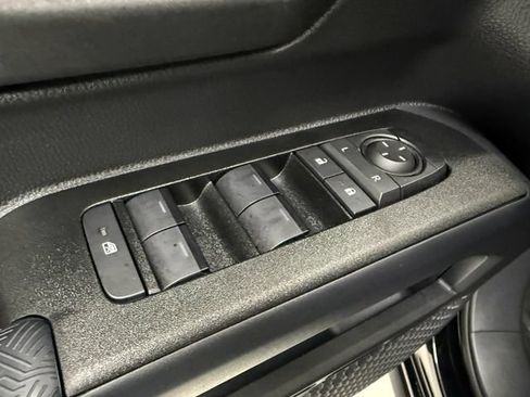 Used 2026 Toyota 4Runner SR5 AWD/4WD image 29
