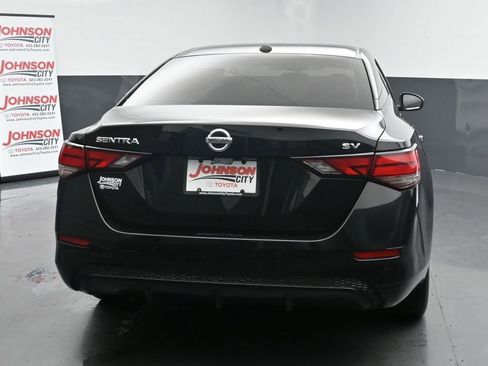 Used 2022 Nissan Sentra SV w/ All-Weather Package image 8