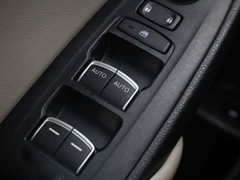 Used 2018 Honda Accord LX image 35