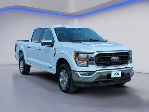 Used 2023 Ford F150 XLT w/ Equipment Group 301A Mid AWD/4WD image 5