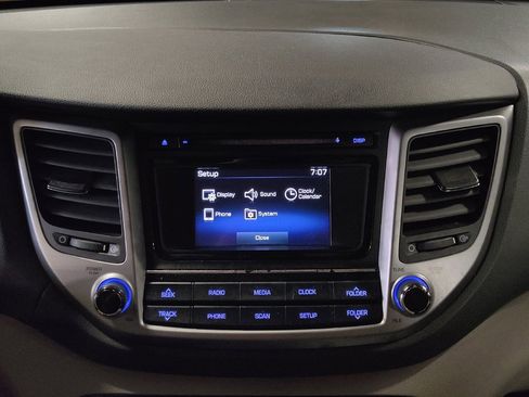 Used 2018 Hyundai Tucson SE FWD image 25