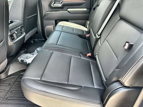 New 2026 GMC Sierra 2500 Denali w/ Denali Reserve Package AWD/4WD image 16
