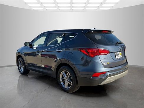 Used 2018 Hyundai Santa Fe Sport image 6