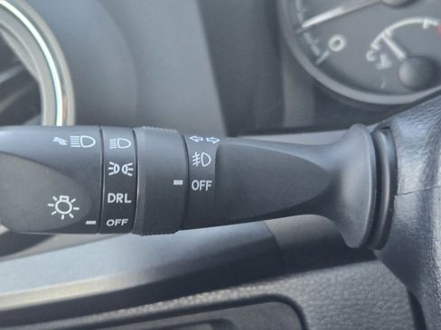 Used 2019 Toyota Tacoma TRD Off-Road image 24