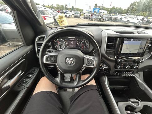 Used 2022 RAM 1500 Big Horn AWD/4WD image 29