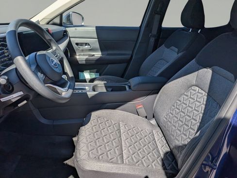 New 2026 Nissan Kicks SV FWD image 17
