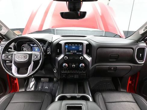 Used 2021 GMC Sierra 1500 SLT image 34
