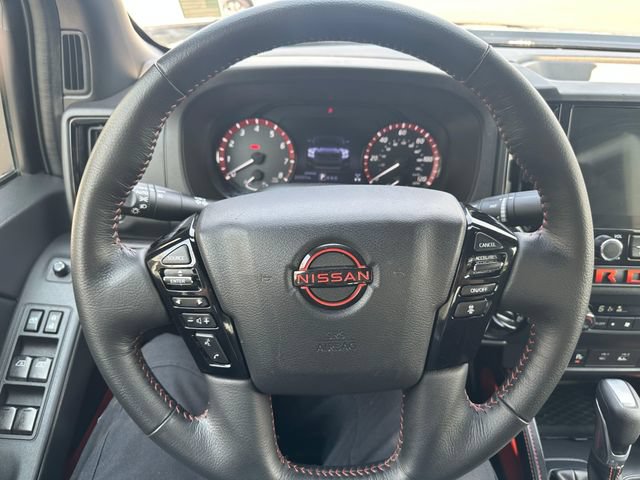 Used 2026 Nissan Frontier PRO-4X AWD/4WD image 12