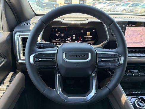 New 2026 GMC Canyon Denali AWD/4WD image 10