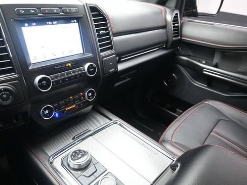 Used 2019 Ford Expedition Max Limited w/ Equipment Group 303A AWD/4WD image 31