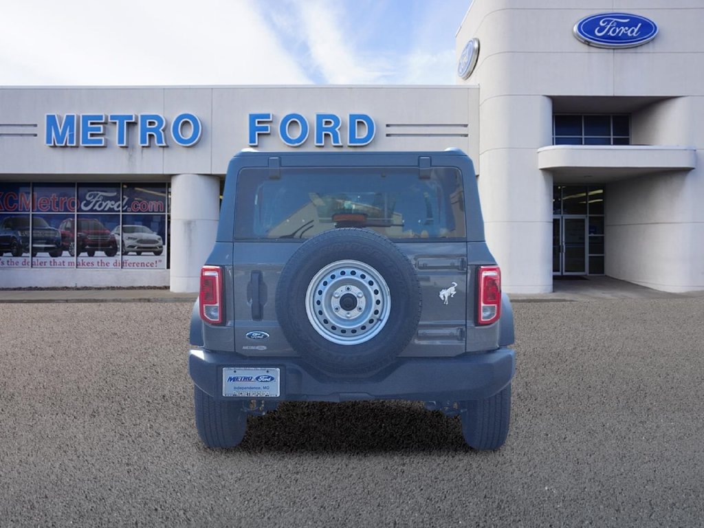 Used 2025 Ford Bronco 4-Door AWD/4WD image 4