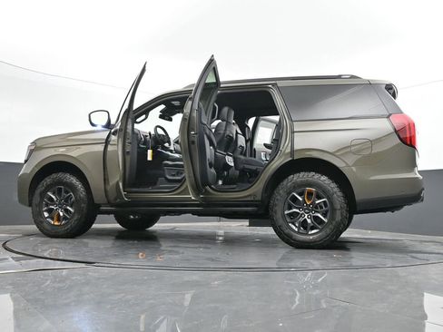 New 2025 Ford Expedition Tremor image 60