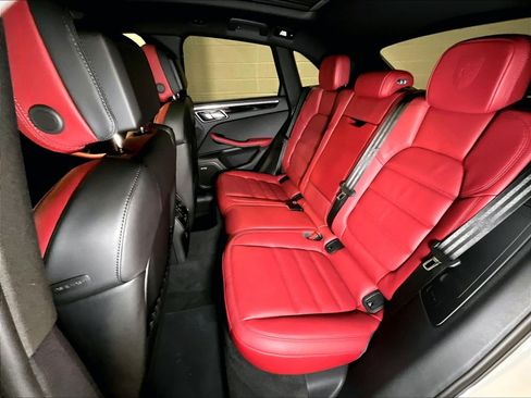 New 2026 Porsche Macan Turbo image 20