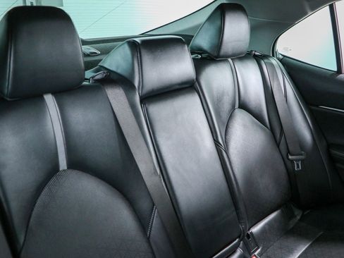 Used 2023 Toyota Camry XSE FWD image 27