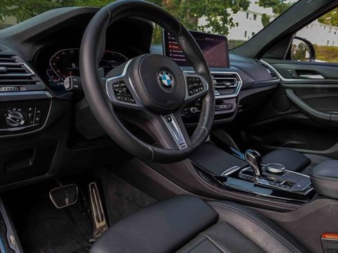 Used 2023 BMW X4 xDrive30i w/ M Sport Package image 7