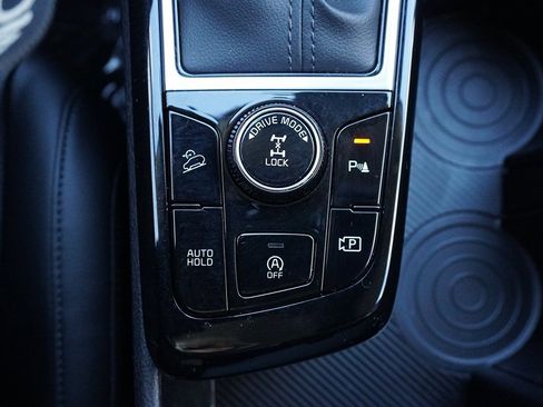 Used 2025 Kia Sportage EX image 51