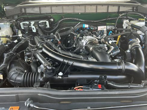 Certified 2025 Ford Bronco Outer Banks AWD/4WD image 26