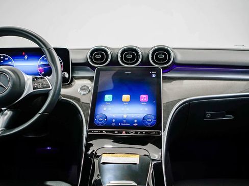 Used 2025 Mercedes-Benz C 300 Sedan image 13