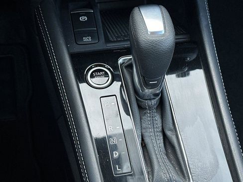 Used 2023 Nissan Kicks SR w/ SR Premium Package image 23