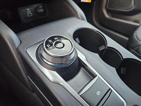 New 2025 Ford Escape ST-Line w/ Equipment Group 301A image 13