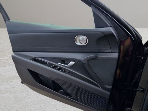 New 2025 Hyundai Elantra Blue image 16