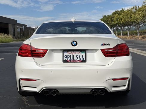 Used 2017 BMW M4 Coupe RWD image 5