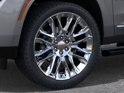 New 2025 GMC Yukon Denali w/ Denali Reserve Package image 9