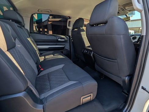 Used 2015 Toyota Tundra SR5 image 28