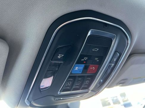 Certified 2021 Jeep Grand Cherokee L Limited image 32