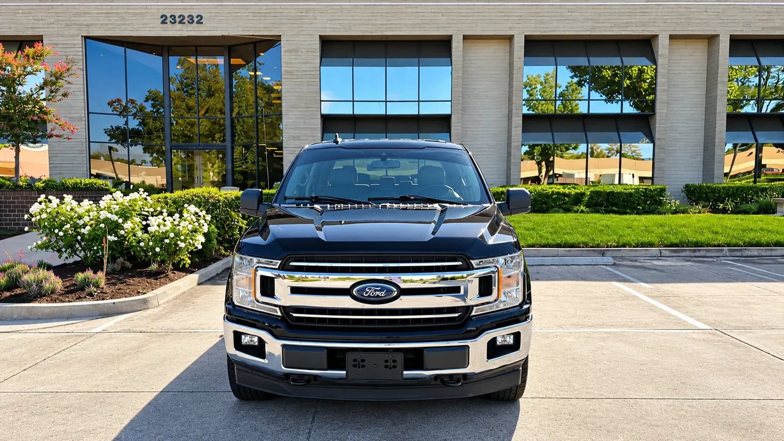 Used 2020 Ford F150 XLT w/ Equipment Group 301A Mid AWD/4WD image 2