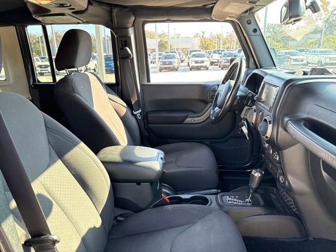 Used 2017 Jeep Wrangler Unlimited Sport w/ Quick Order Package 24S image 26