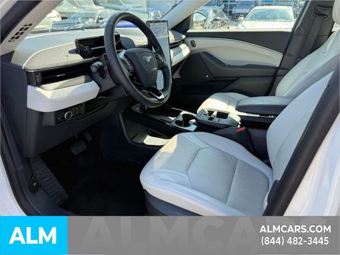 Used 2025 Ford Mustang Mach-E Premium image 13