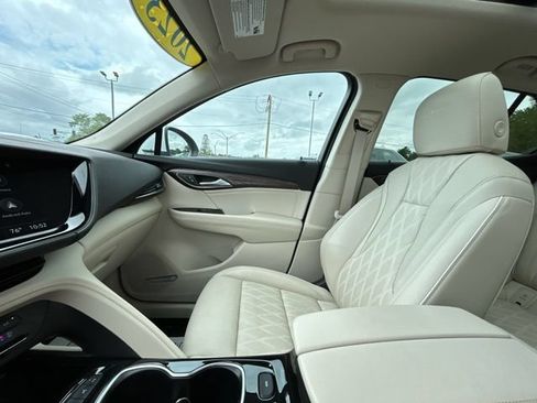 Used 2023 Buick Envision Avenir AWD/4WD image 48