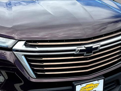 Used 2023 Chevrolet Traverse High Country w/ LPO, Floor Liner Package AWD/4WD image 31