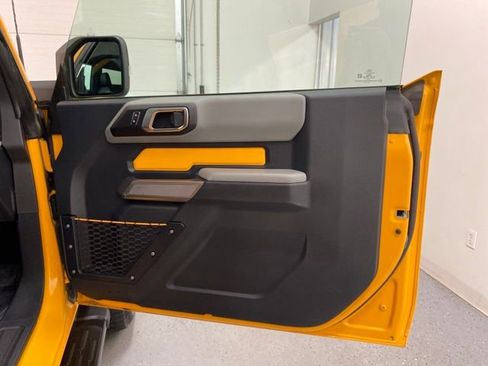 Used 2021 Ford Bronco Badlands image 31