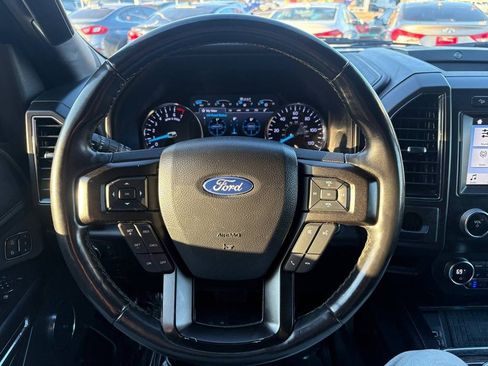 Used 2019 Ford Expedition Max Limited image 25